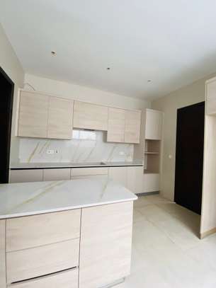 5 Bed Villa with En Suite at Manyani Road image 16