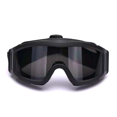 Desert Windproof Anti UV Anti Sand Goggles Outdoor Riding Hiking Skiing Tactical Paintball Shooting Glasses With 3 Pcs PC Lens
Ksh.2499 image 1