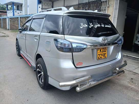 Toyota wish 2014model image 12