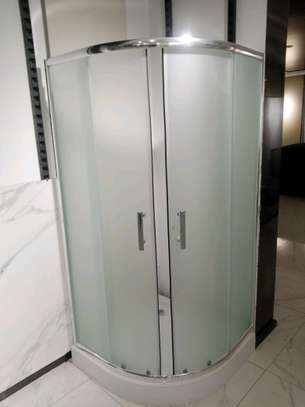 Shower cubicals image 1