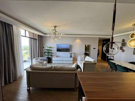 Furnished 2 Bed Apartment with En Suite in Brookside image 11