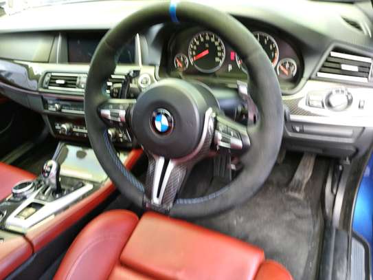 BMW M5 sports image 6