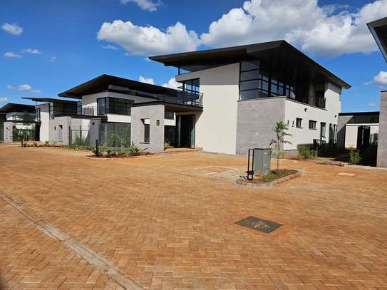 4 Bed House with En Suite at Westlands Area image 11