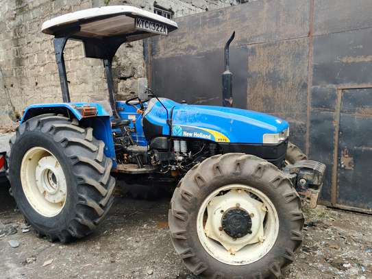 New Holland Tt75 tractor image 4