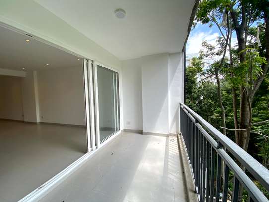 2 Bed Apartment with En Suite in General Mathenge image 2
