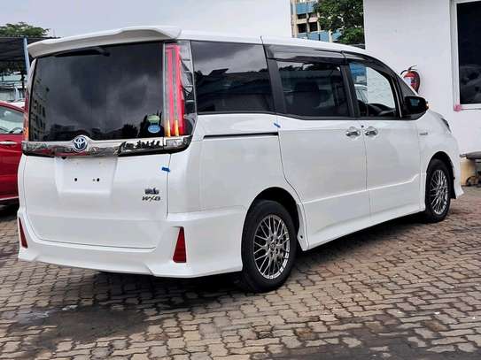 Toyota Noah WxB hybrid white 2019 2wd image 12