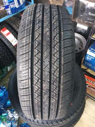 215/55r17 Maxtrek tyres. Confidence in every mile image 1