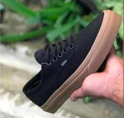 Unisex vans shoes image 3