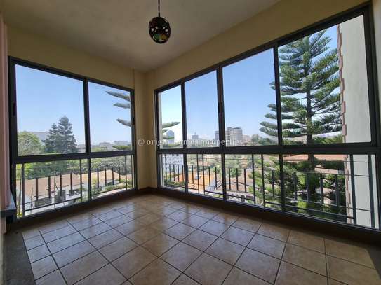 3 Bed Apartment with En Suite at Riverside Drive image 31