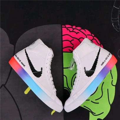 Nike image 1