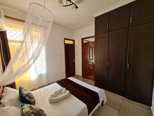 Furnished 3 Bed Apartment with Aircon in Nyali Area image 14