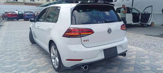 Volkswagen Golf GTI Tuned 2019 image 11