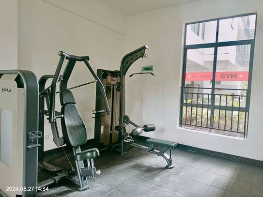 2 Bed Apartment with En Suite in Riverside image 13