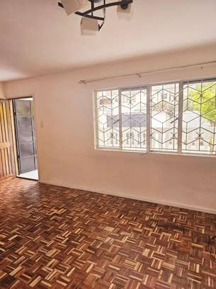 3 Bed House with En Suite at Lavington Green image 1