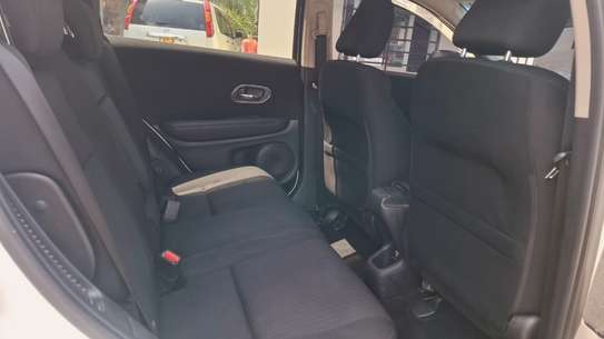 Honda vezel KDN image 4