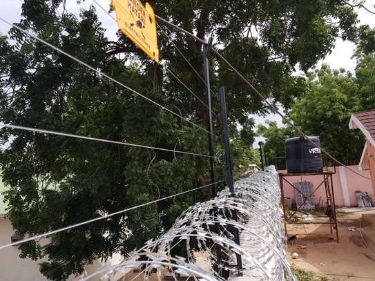 Electric Fencing Barbed Wire In Kenya Pigiame
