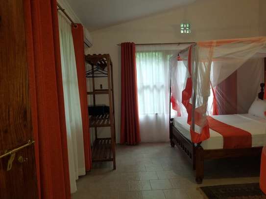 Serviced 2 Bed Apartment with Aircon in Diani image 3