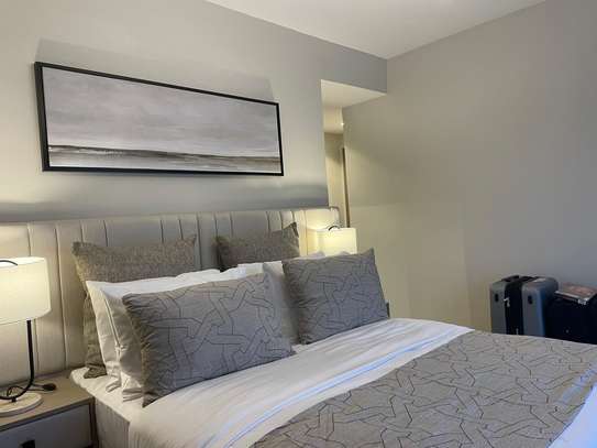 2 Bed Apartment with Swimming Pool at Redhill Road image 6