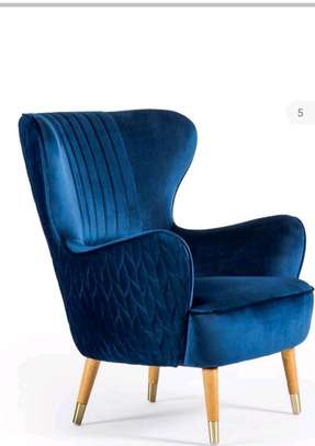 Luxurious armchair image 1