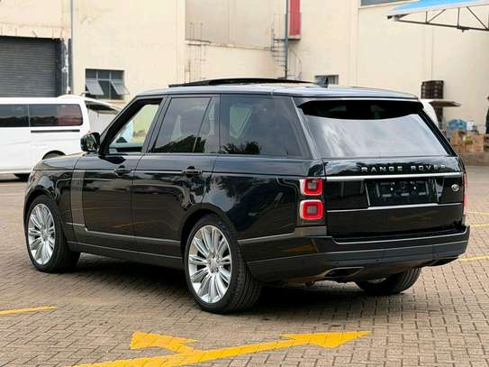 2019 Range Rover Vogue autobiography image 7