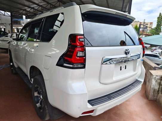 Toyota land cruiser prado Diesel TX 2018 image 3