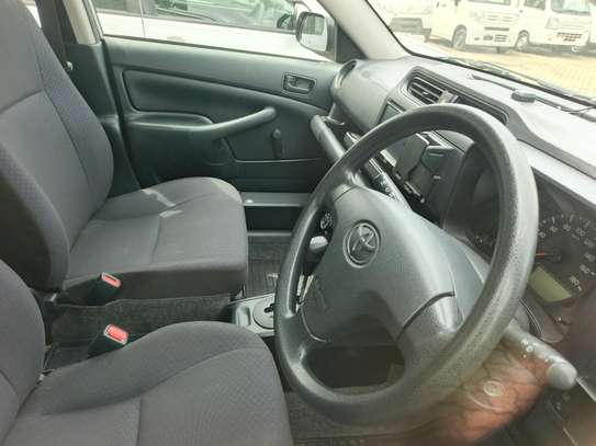 Toyota succeed 2020 image 2