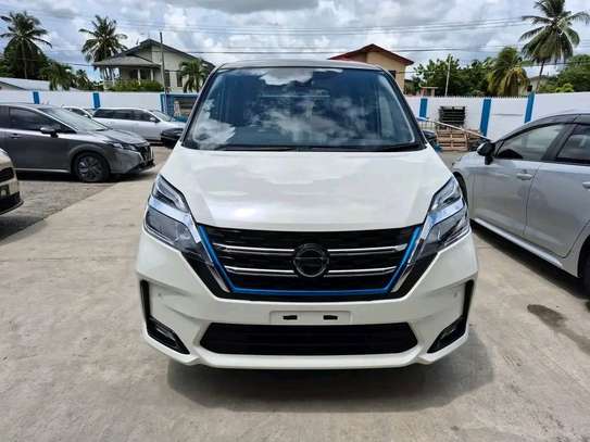 Nissan Serena Empower image 11