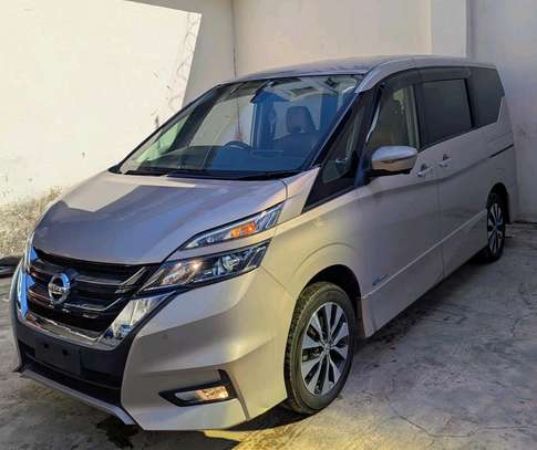 Nissan Serena highway Star ✨✨✨ Hybrid Gold 2018 image 10