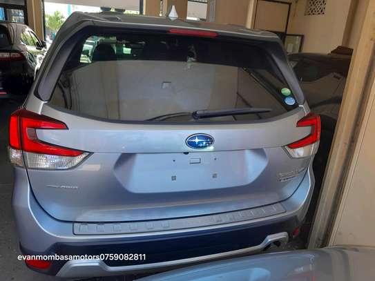 Subaru forester e boxer 2018model image 8