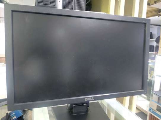 Dell 20 inches monitor image 2