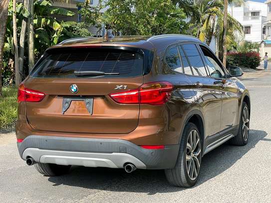 Bmw X1 image 7