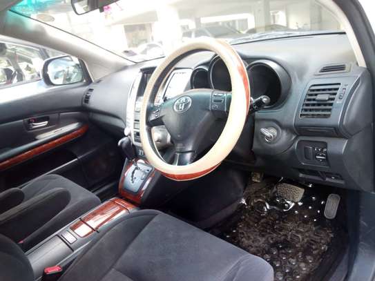 Toyota Harrier For Hire image 2