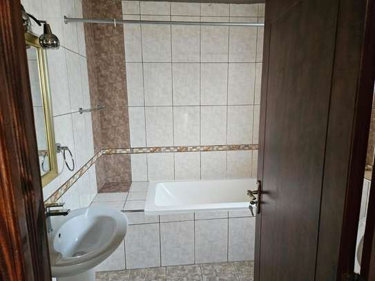 2 Bed Apartment with En Suite at Kileleshwa image 1