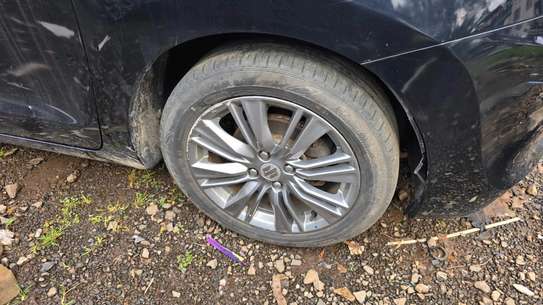 Suzuki Baleno Black color fully loaded 2018 model image 7