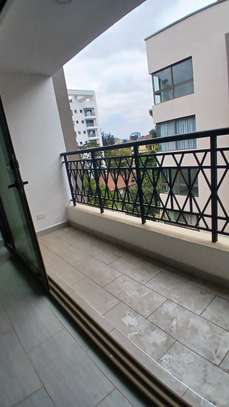 3 Bed Apartment with En Suite in Lavington image 7