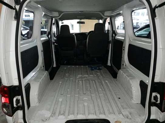 Nissan NV200 2015 image 1