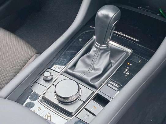 Mazda 3 {Axela} 2020 Petrol image 12