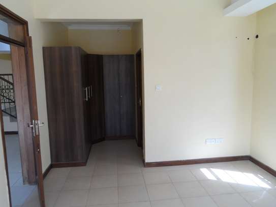 4 Bed Apartment with En Suite at Nyali image 13