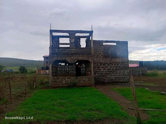 50/100 + incomplete Mansion at Pipeline (terminals), Nakuru image 4