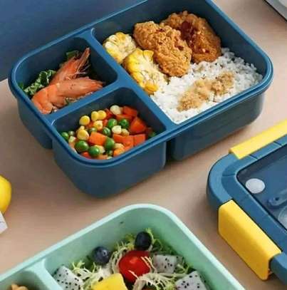 3 partition lunch box image 1