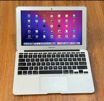 MacBook Air 2014 Core i5 quick sale image 1