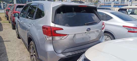 Subaru Forester SK9 Silver 2018 image 8