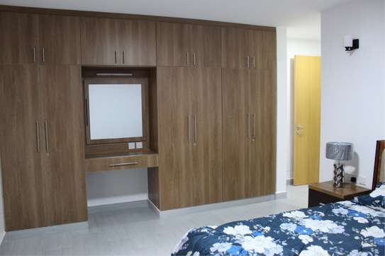 2 Bed Apartment with En Suite in Lavington image 22