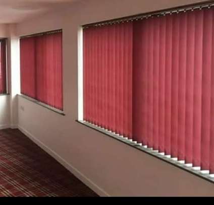 1 COLOUR PAINTED OFFICE BLINDS image 1