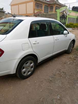 Selling Nissan Tiida Latio in excellent condition image 4