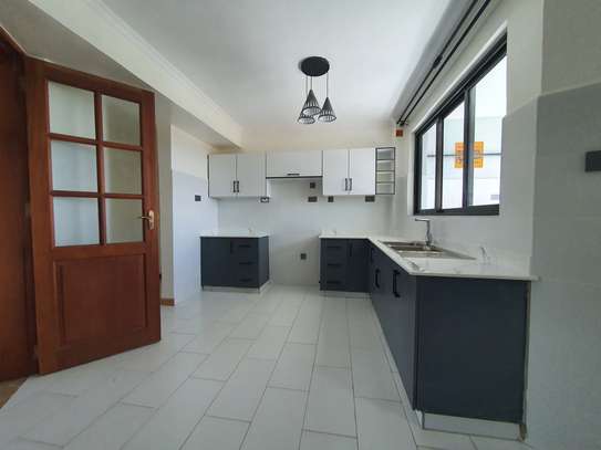 2 Bed Apartment with En Suite at Getathuru Rd image 22