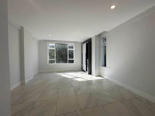Serviced 3 Bed Apartment with En Suite in Westlands Area image 27