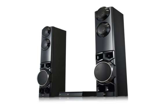 LG 1000W 4.2Ch DVD Home Theatre System – LHD677 image 2
