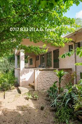 4BR House on 0.42 acres in Malindi Town image 4