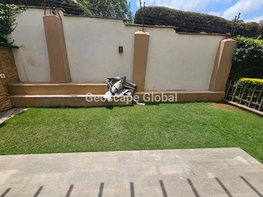 4 Bed Townhouse with En Suite in Kileleshwa image 2